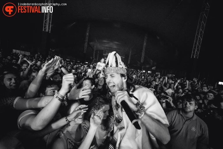 Crystal Fighters op Sziget 2017 - Zaterdag foto