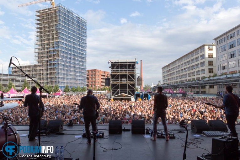 K's Choice op Bryan Adams - 12/08 - Strijp-S foto
