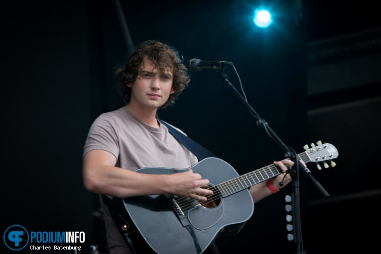 Dan Owen op Bryan Adams - 12/08 - Strijp-S foto