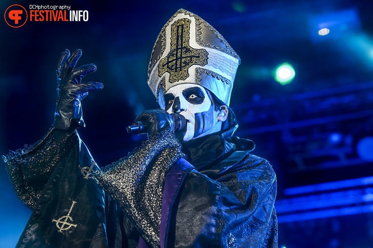 Ghost op Alcatraz Hard Rock & Metal Festival 2017 - Vrijdag foto