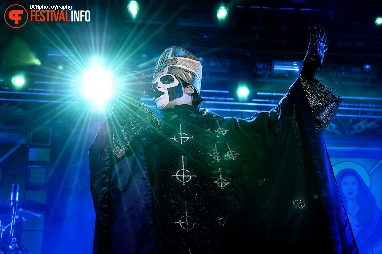 Ghost op Alcatraz Hard Rock & Metal Festival 2017 - Vrijdag foto