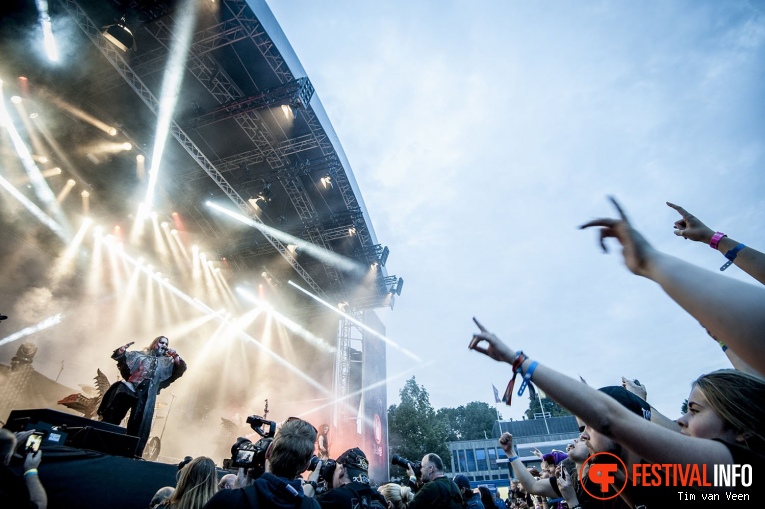 Powerwolf op Into The Grave 2017 - Vrijdag foto