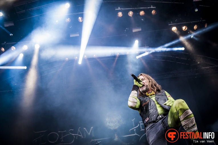 Flotsam and Jetsam op Into The Grave 2017 - Vrijdag foto