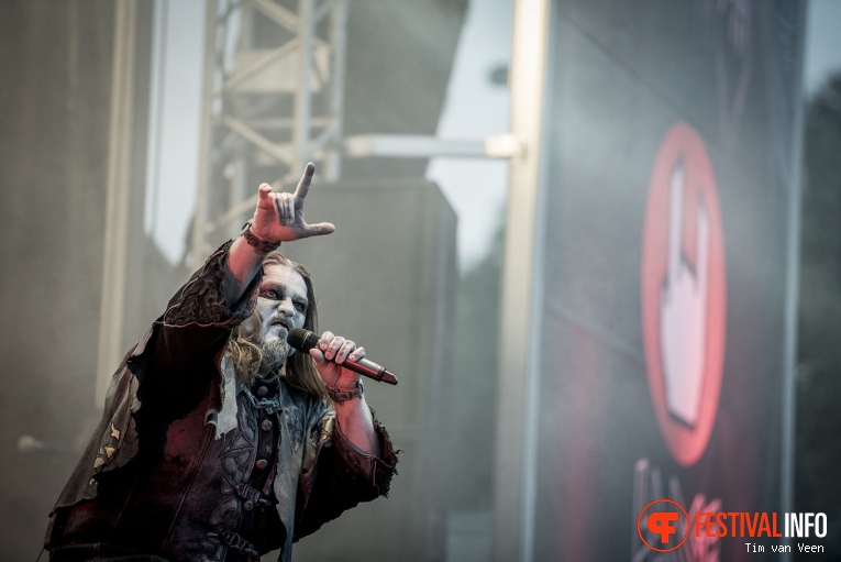 Powerwolf op Into The Grave 2017 - Vrijdag foto