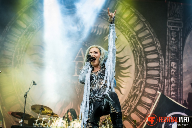 Arch Enemy op Into The Grave 2017 - Zaterdag foto