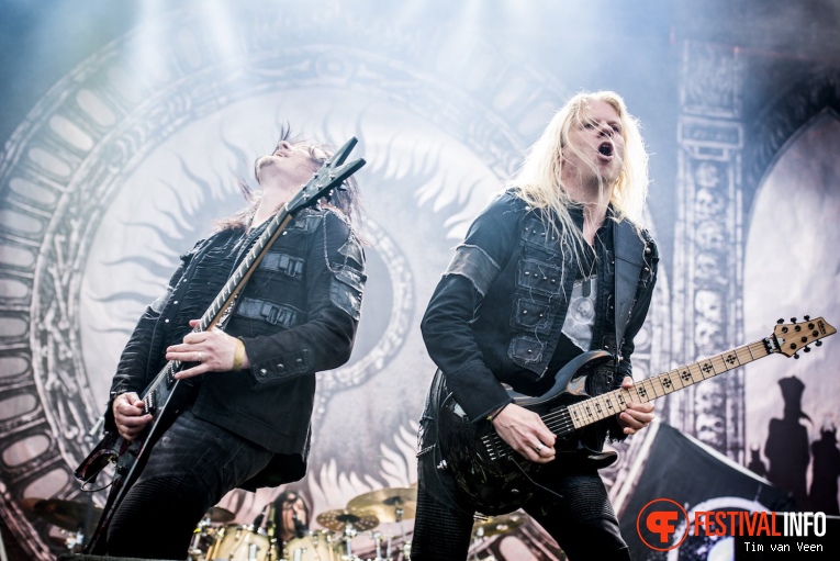 Arch Enemy op Into The Grave 2017 - Zaterdag foto