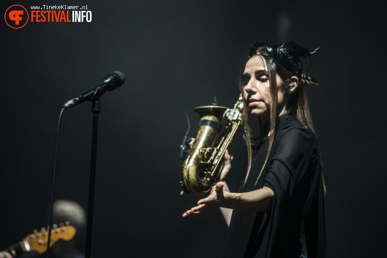 PJ Harvey op Pukkelpop 2017 - Donderdag foto