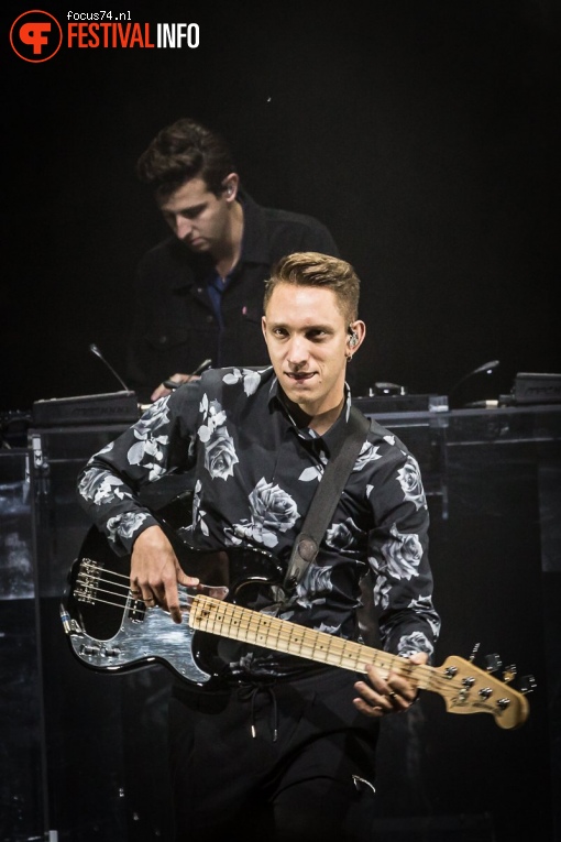 The XX op Lowlands 2017 - Vrijdag foto