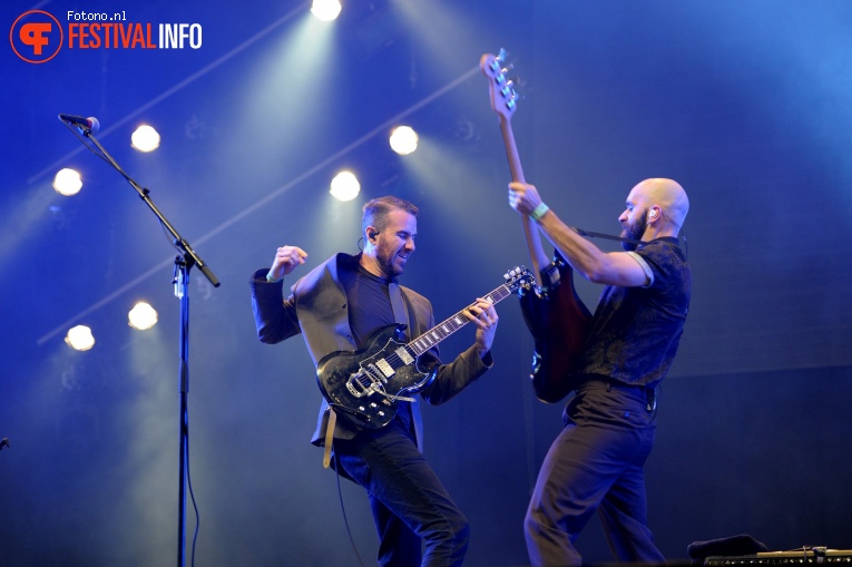 X Ambassadors op Lowlands 2017 - Vrijdag foto