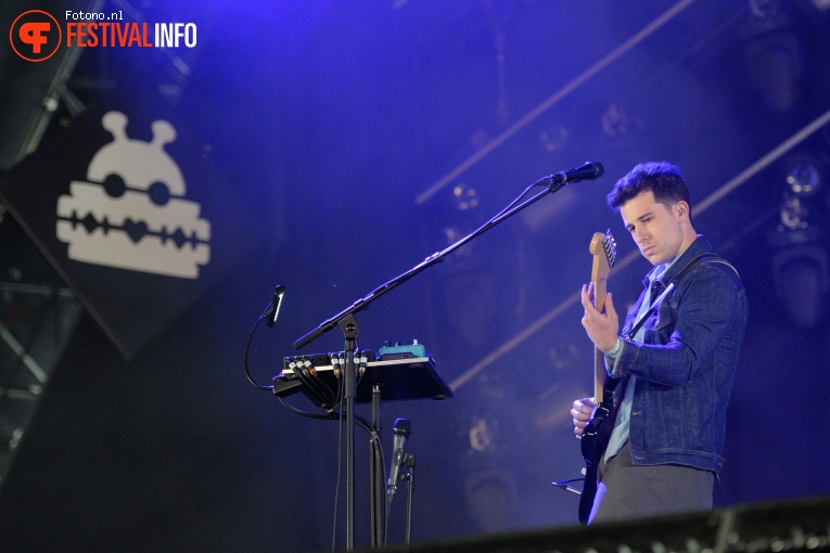 London Grammar op Lowlands 2017 - Zaterdag foto