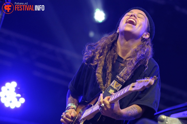 Tash Sultana op Lowlands 2017 - Zondag foto