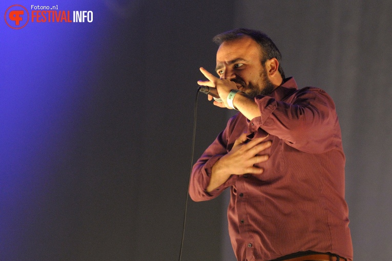 Future Islands op Lowlands 2017 - Zondag foto