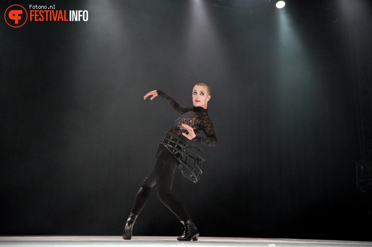 Scapino Ballet Rotterdam op Lowlands 2017 - Zondag foto