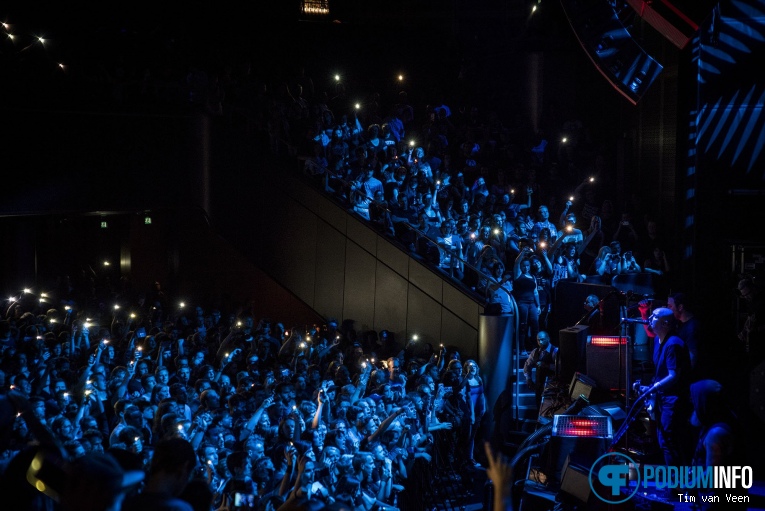 Breaking Benjamin op Breaking Benjamin - 22/8 - TivoliVredenburg foto