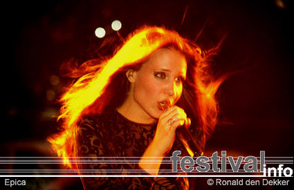 Epica op Aalst Rockt 2003 foto