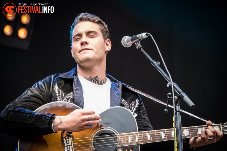 Douwe Bob op Tuckerville 2017 foto