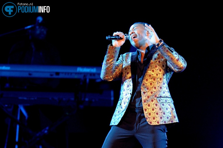 John Legend op John Legend - 22/09 - Ziggo Dome foto