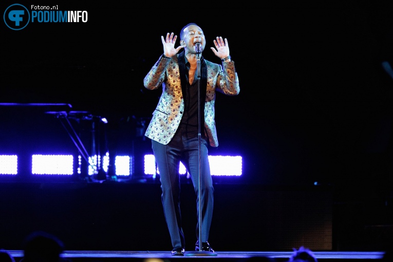 John Legend op John Legend - 22/09 - Ziggo Dome foto
