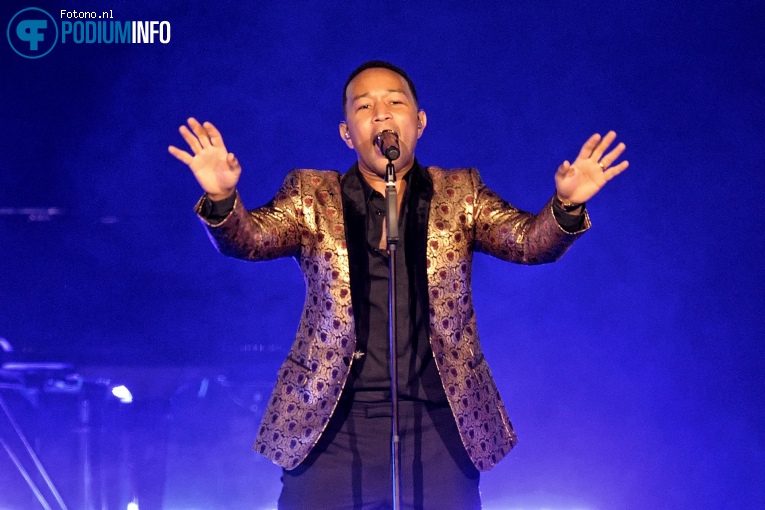 John Legend op John Legend - 22/09 - Ziggo Dome foto