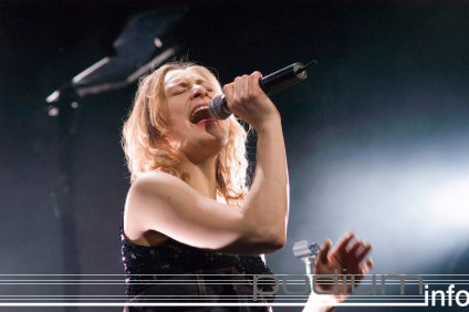 Hooverphonic op Hooverphonic - 27/11 - Melkweg foto