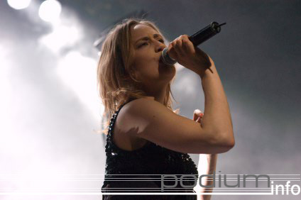 Hooverphonic op Hooverphonic - 27/11 - Melkweg foto