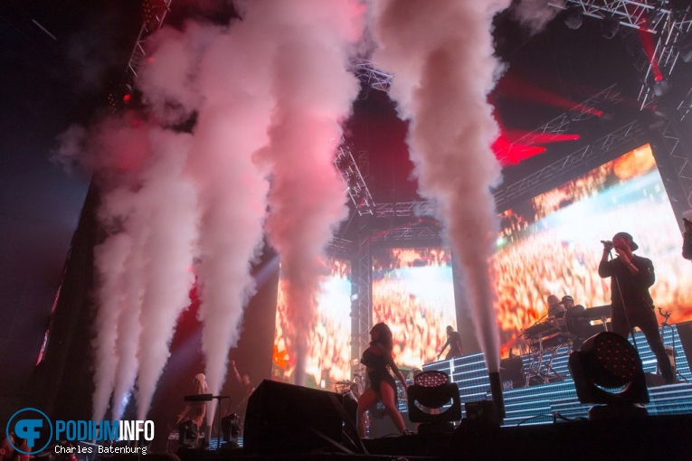 Maluma op Maluma - 29/09 - Afas Live foto