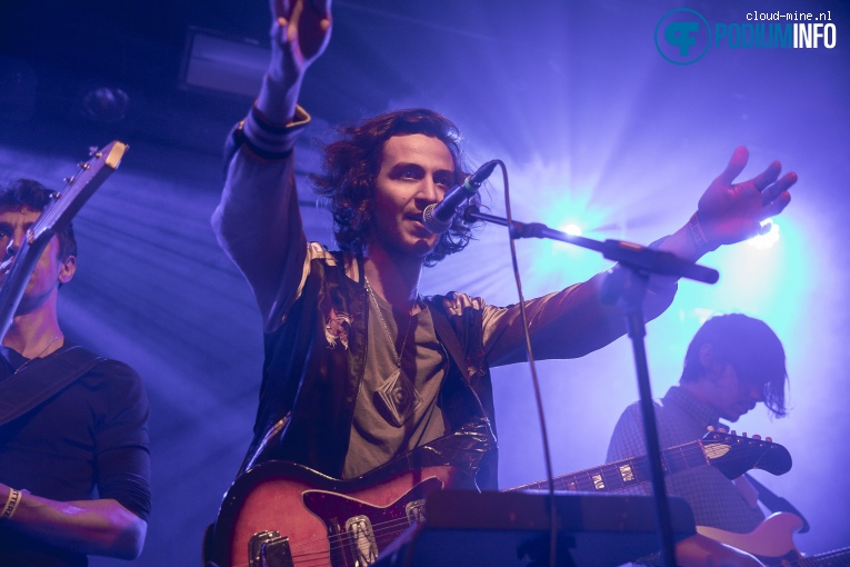 Hanni El Khatib op Hanni El Katib - 3/10 - Bitterzoet foto