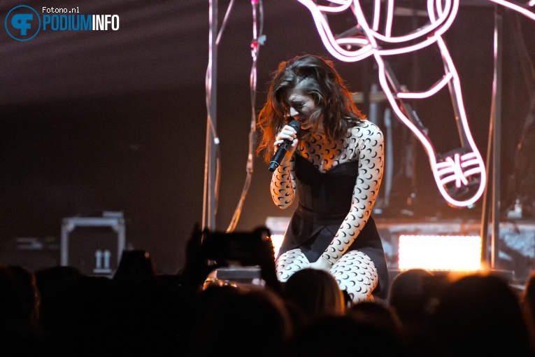 Lorde op Lorde - 04/10 - 013 foto