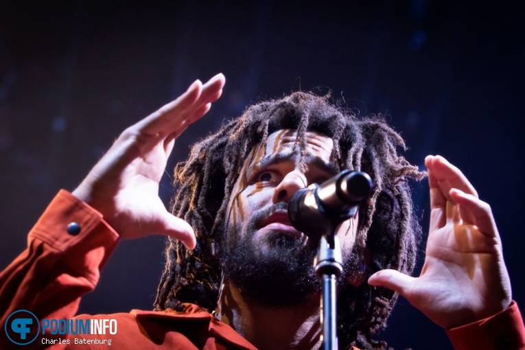 J. Cole op J. Cole - 05/10 - Ziggo Dome foto