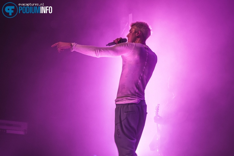 Machine Gun Kelly op Machine Gun Kelly - 05/10 - 013 foto