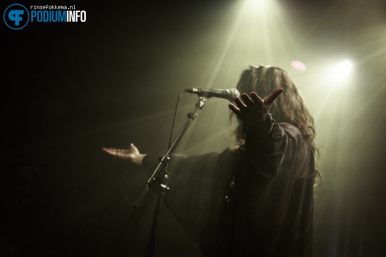 Sari Schorr & The Engine Room op Sari Schorr - 05/10 - De Helling foto