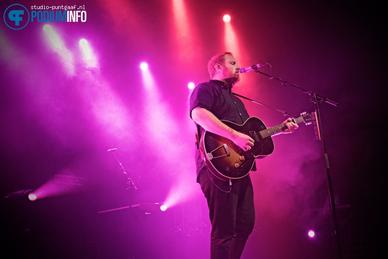 Gavin James op Gavin James - 07/10 - Effenaar foto