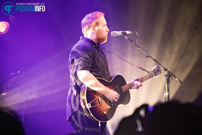 Gavin James op Gavin James - 07/10 - Effenaar foto