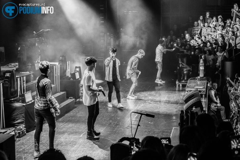 RoadTrip op Jacob Sartorius - 11/10 - TivoliVredenburg foto