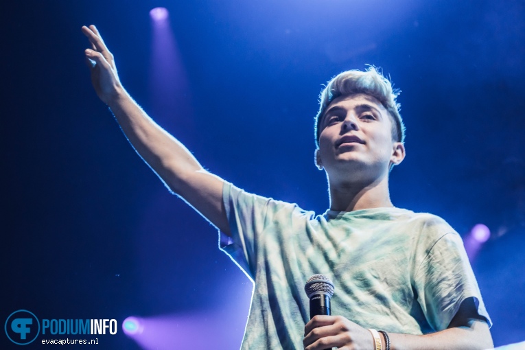 RoadTrip op Jacob Sartorius - 11/10 - TivoliVredenburg foto