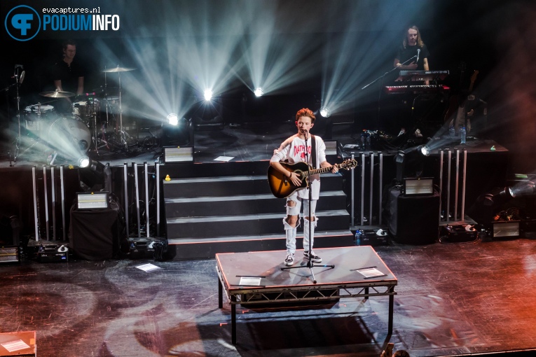 Jacob Sartorius op Jacob Sartorius - 11/10 - TivoliVredenburg foto
