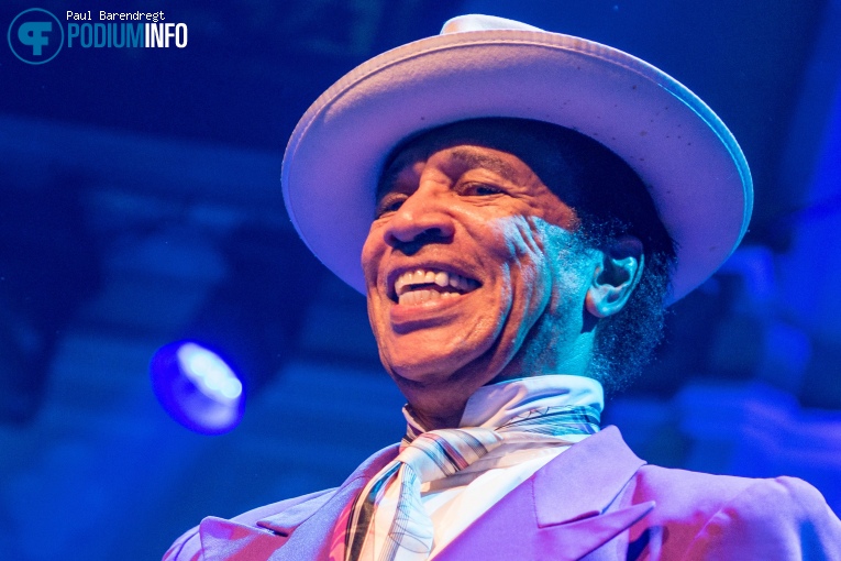 Kid Creole & The Coconuts op Kid Creole and the Coconuts - 11/10 - Paradiso foto