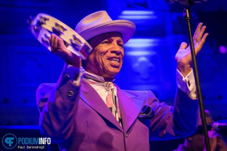 Kid Creole & The Coconuts op Kid Creole and the Coconuts - 11/10 - Paradiso foto