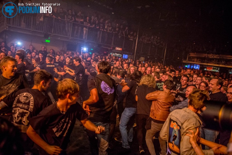 Airbourne - 13/10 - Melkweg foto