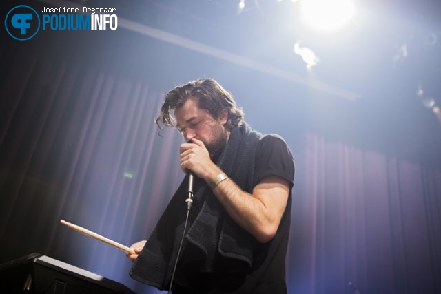 J. Bernardt op J. Bernardt - 13/10 - TivoliVredenburg foto