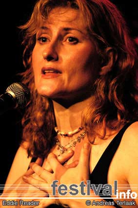 Eddi Reader op Crossing Border 2003 foto