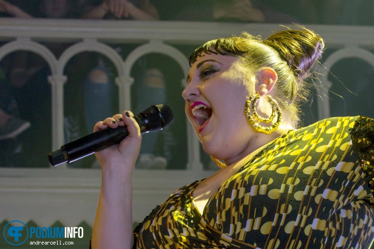 Beth Ditto op Beth Ditto - 14/10 - Paradiso foto