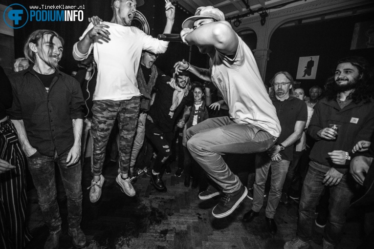 Potential Criminal op Potential Criminal - 20/10 - Luxor Live foto
