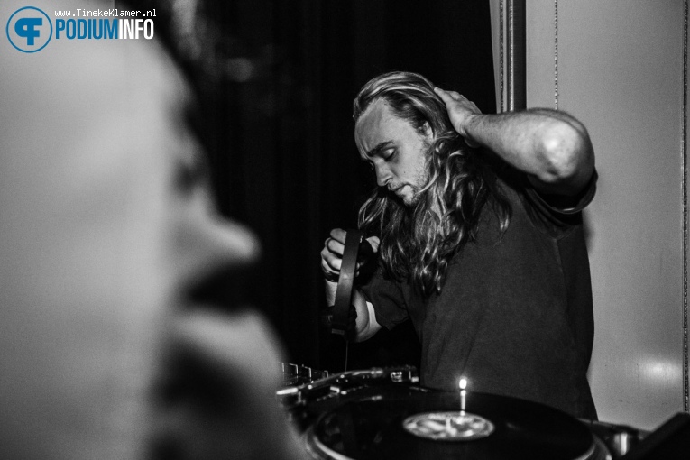 Potential Criminal - 20/10 - Luxor Live foto