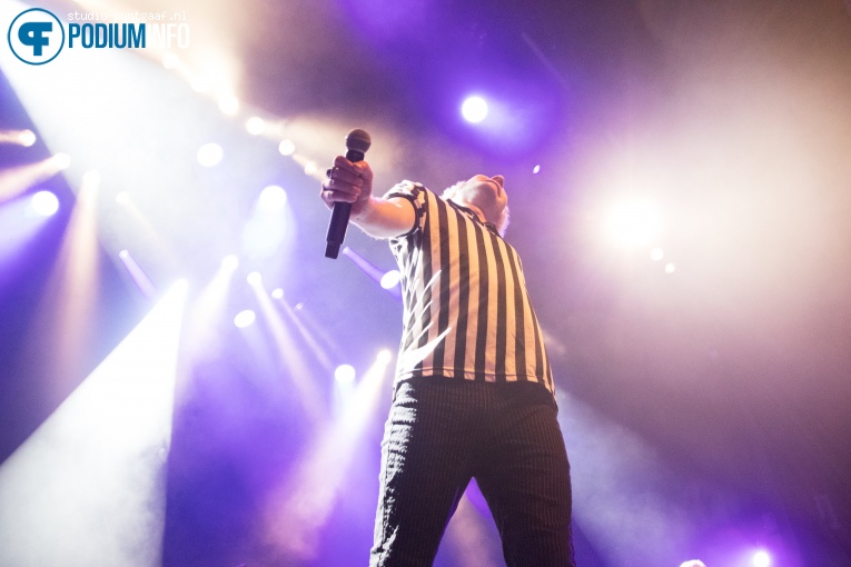 The Orwells op Weezer - 21/10 - 013 foto