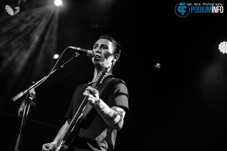 Laurence Jones op Laurence Jones 22/10 - Bibelot foto