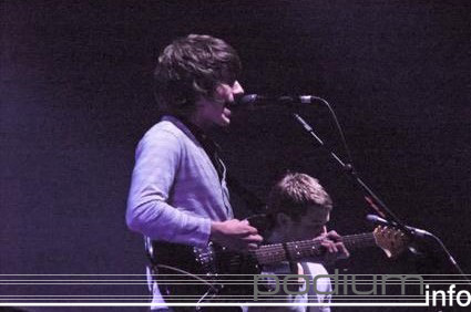 Arctic Monkeys op Arctic Monkeys - 6/12 - Heineken Music Hall foto