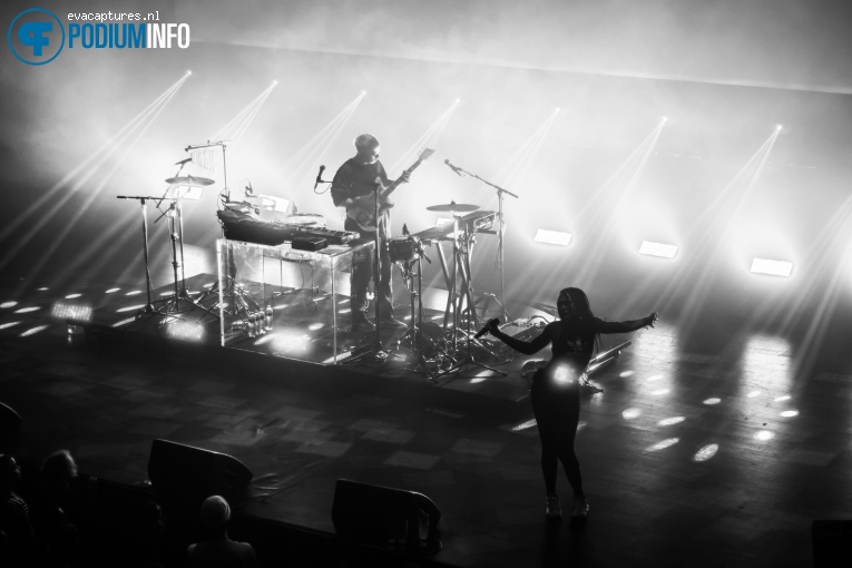 Mura Masa op Mura Masa - 25/10 - TivoliVredenburg foto