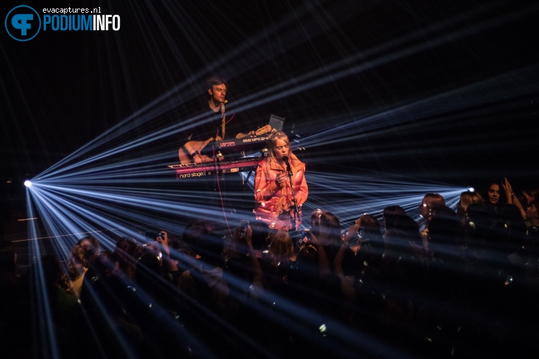 Billie Eilish op Billie Eilish - 27/10 - Melkweg Upstairs foto