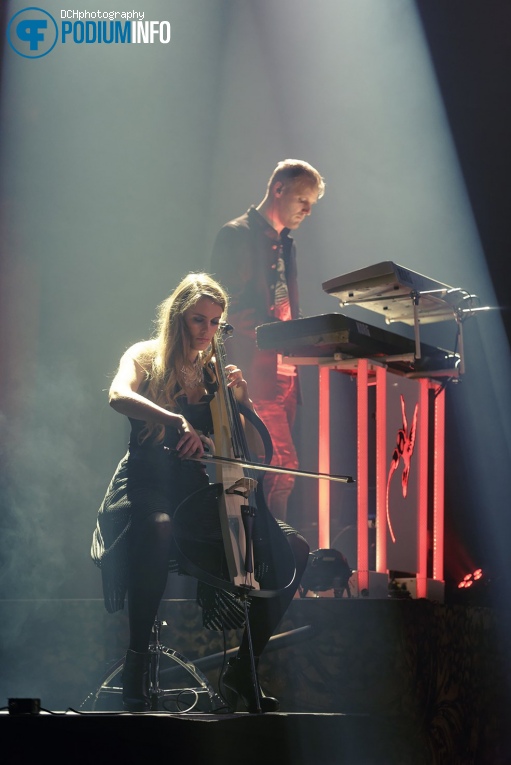 Delain op Delain - 31/10 - TivoliVredenburg foto